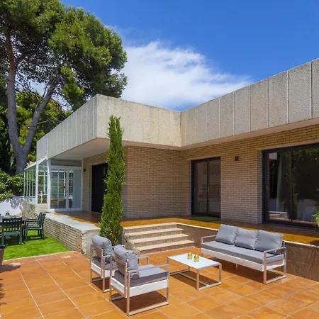 Ibiza Planetcostadorada Villa Cambrils