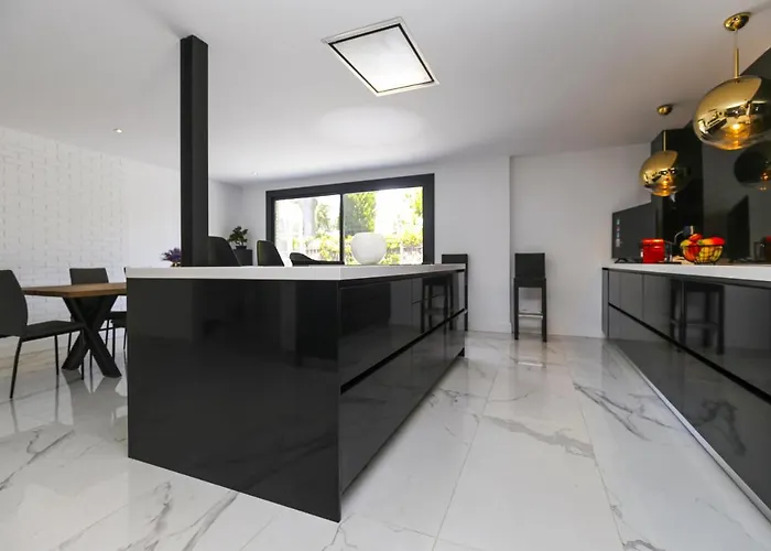 Ibiza Planetcostadorada Villa *