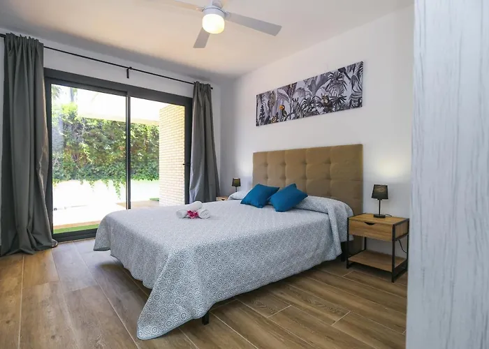 Villa Ibiza Planetcostadorada Cambrils